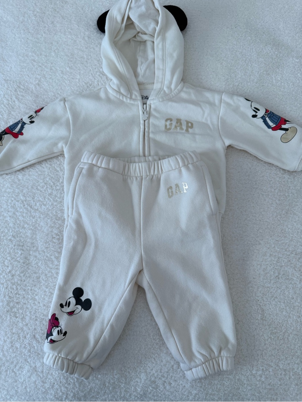 Disney White Mickey & Minnie Hoodie Set with Gold GAP Logo